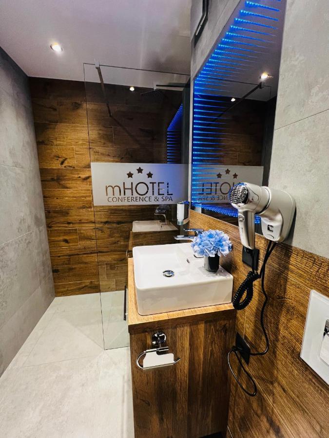 M Hotel Łódź Extérieur photo
