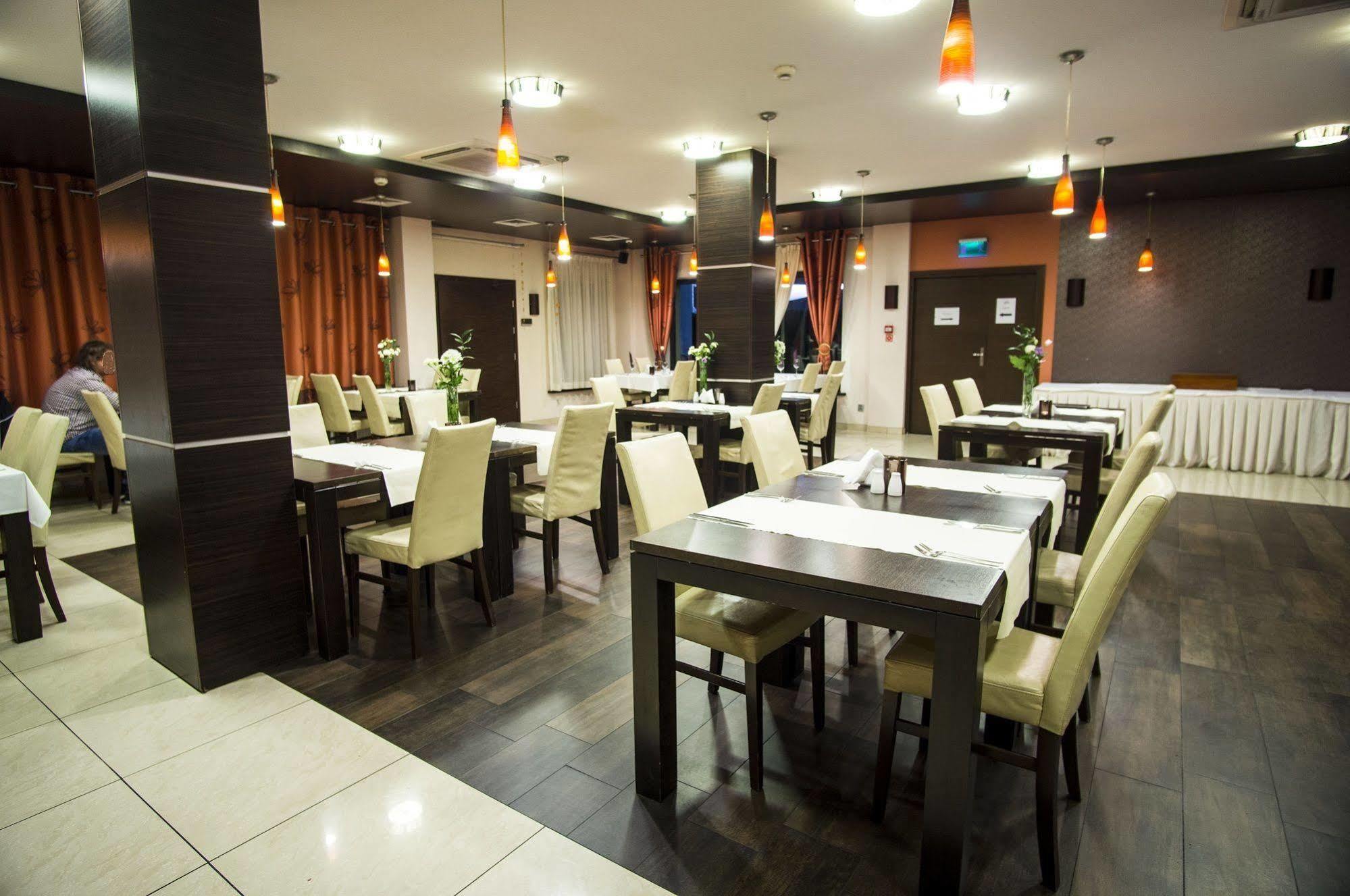 M Hotel Łódź Extérieur photo
